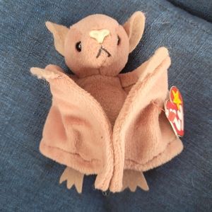 Beanie Babies Batty the Bat 4.5" tall Plush